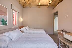 Art Blue Villas