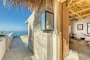 Art Blue Villas