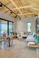 Art Blue Villas