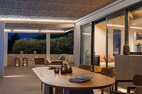 Art Blue Villas