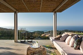 Art Blue Villas