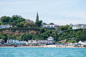The Waterfront Inn