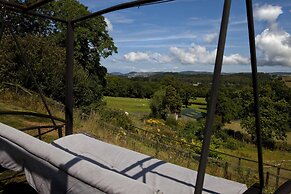 Coed Mawr Hall