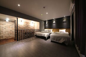 The Last Hotel