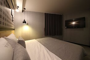 The Last Hotel