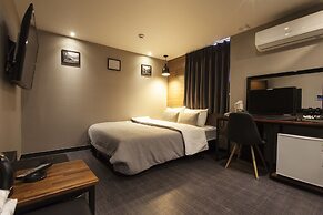 The Last Hotel