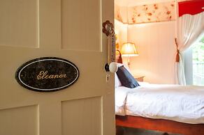 Lee Farm Inn
