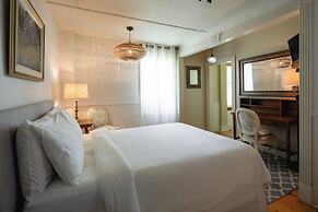 Lee Farm Inn