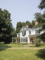 Lee Farm Inn