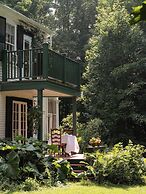 Lee Farm Inn