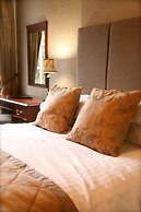 Shaw Hill Golf Resort & Spa Hotel