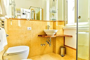 Arpinelli Relais