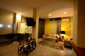 Hotel Camino Plaza