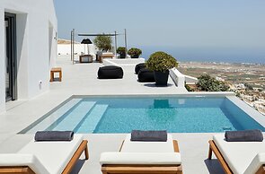 Kamini Santorini Luxury Villas