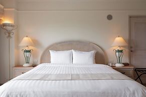 Palasia Hotel Palau