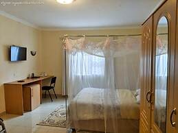 Home Up Guest House
