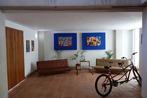 Casa Bugambilia