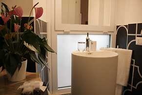 Ingrami Suites