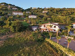 Luzia Agriresort