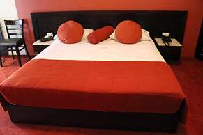Sunrise Hotel