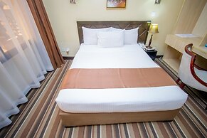 The Clarion Hotel