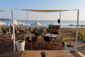 Esperides Beach Hotel Apartments