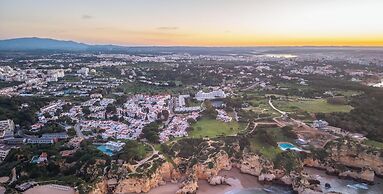 Aldeamento Turístico da Prainha