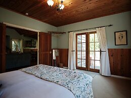 Vineyard Cottages