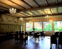 Edelweiss Lodge
