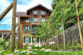 Edelweiss Lodge