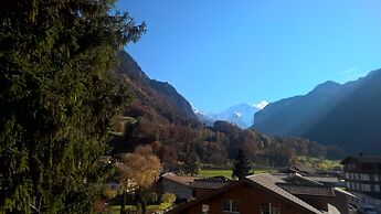Edelweiss Lodge