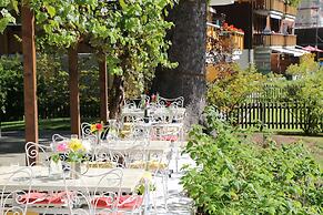 Edelweiss Lodge