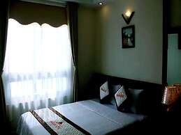 Paradise Hotel