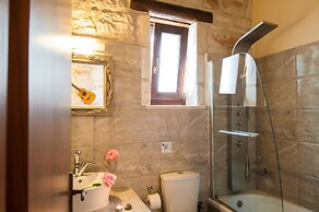 Kavos Psarou Villas