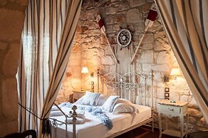 Kavos Psarou Villas