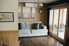 Seagull Bay Motel