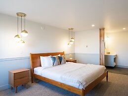 Seagull Bay Motel