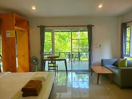 Phangan Akuna