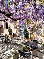 Hôtel Les Glycines