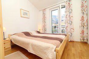 Apartments Trstenica