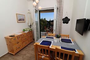 Apartments Trstenica