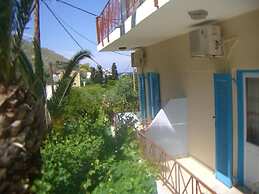Climbing House