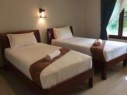 Lanta Wanida Resort