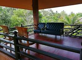 Lanta Wanida Resort