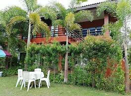Lanta Wanida Resort