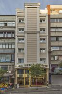 Metrolux Hotel