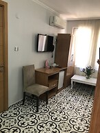 Reydel Hotel