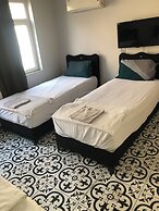 Reydel Hotel