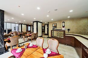 The Central Hotel