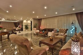 Bon Hotel City & Resort